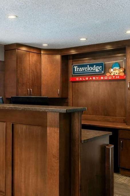 Hotel Travelodge by Wyndham Calgary South photo 5