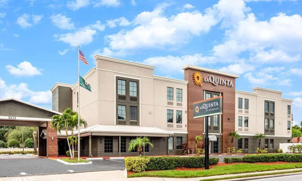 La Quinta Inn Ste NE St Pete