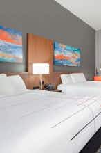 Hotel La Quinta Inn Ste NE St Pete photo 3