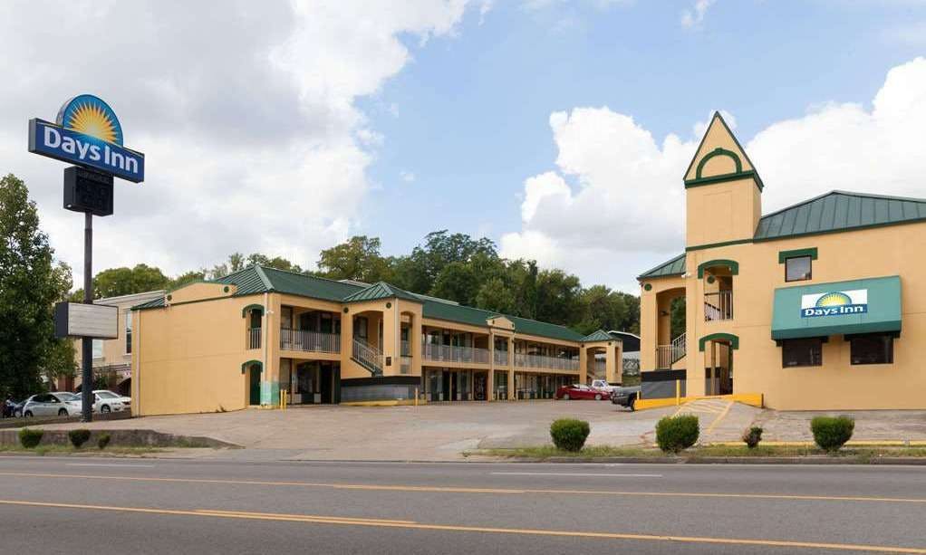 Days Inn by Wyndham Nashville Saint Thomas West Hospital