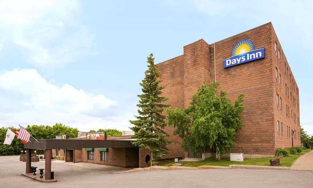 Days Inn Conf Centre Renfrew