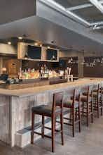 Hotel Ramada by Wyndham Beaver Falls photo 3