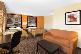 Hotel Super 8 Clive IA photo 5