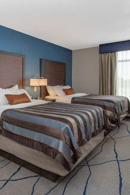 Hotel Wingate by Wyndham Indianapolis Airport Plainfield photo 2