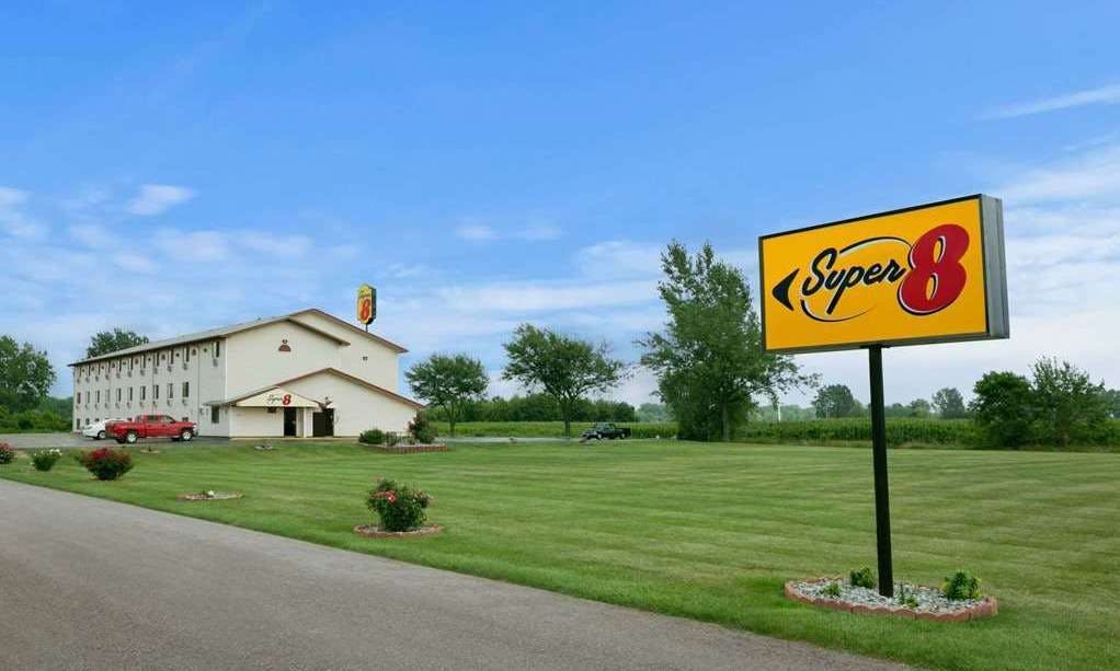 Super 8 by Wyndham Saginaw