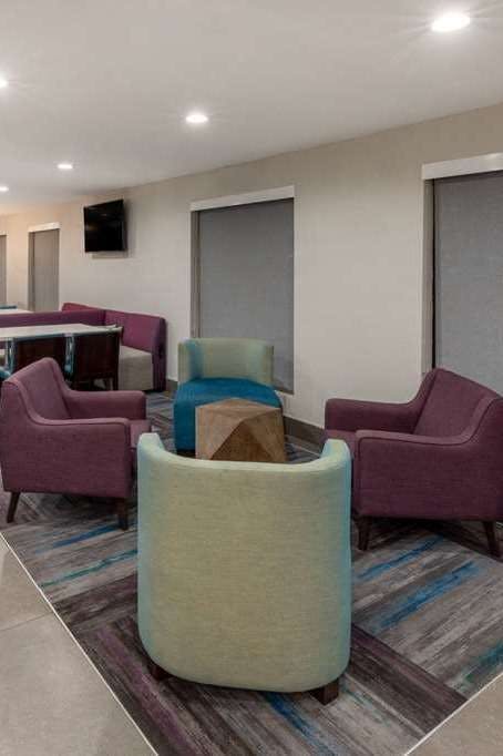 Hotel La Quinta Inn & Suites by Wyndham Houston NW Brookhollow photo 4