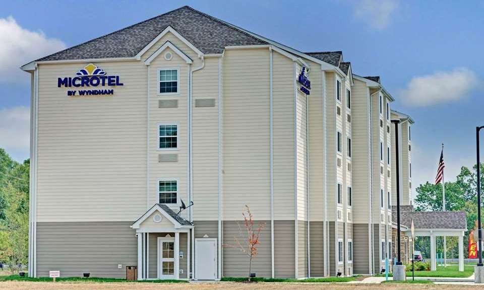 Microtel Philadelphia Airport