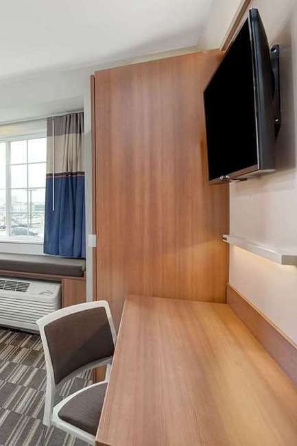 Hotel Microtel Philadelphia Airport photo 3