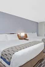 Hotel Microtel Philadelphia Airport photo 2