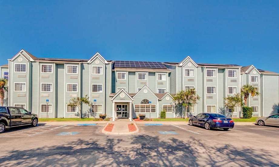 Microtel Inn & Suites by Wyndham Zephyrhills