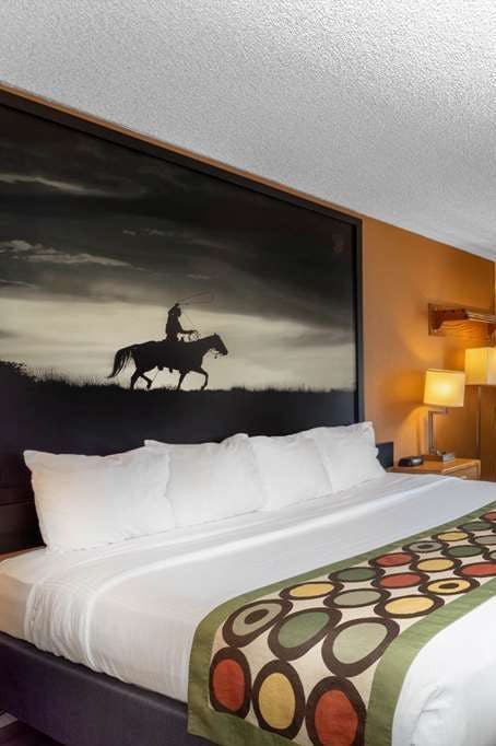 Hotel Super 8 Cheyenne WY photo 1