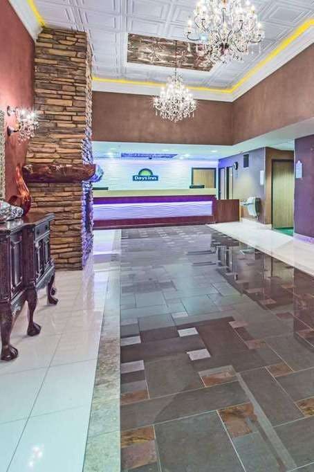 Hotel Days Inn Manitou Springs photo 5