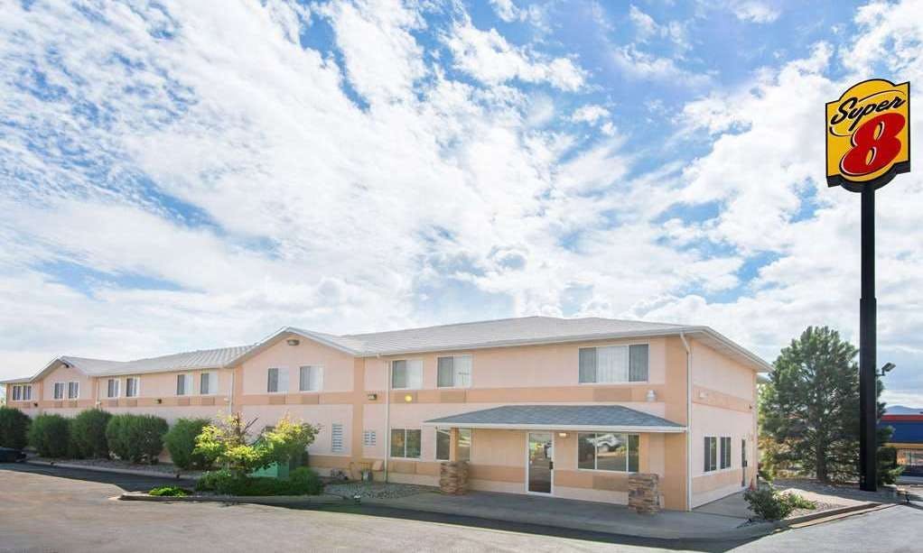 Super 8 by Wyndham Trinidad