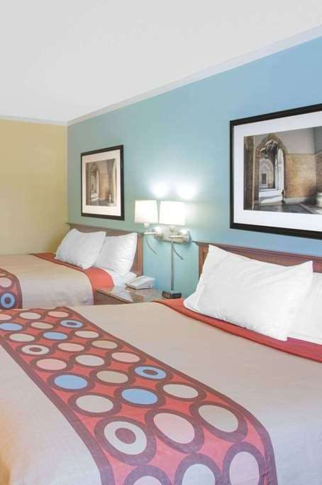 Hotel Super 8 Jasper AL photo 2