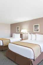 Hotel Days Inn by Wyndham Indio photo 2