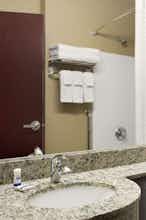 Hotel Microtel Inn Suites Carrollton photo 4