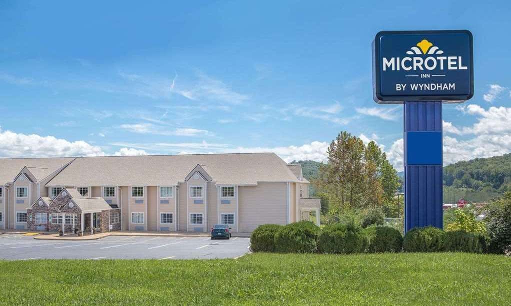 Microtel Inn & Suites by Wyndham Franklin