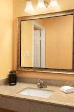 Hotel Days Inn by Wyndham Queensbury/Lake George photo 4