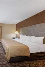 Hotel Baymont I S Lawrence photo 3