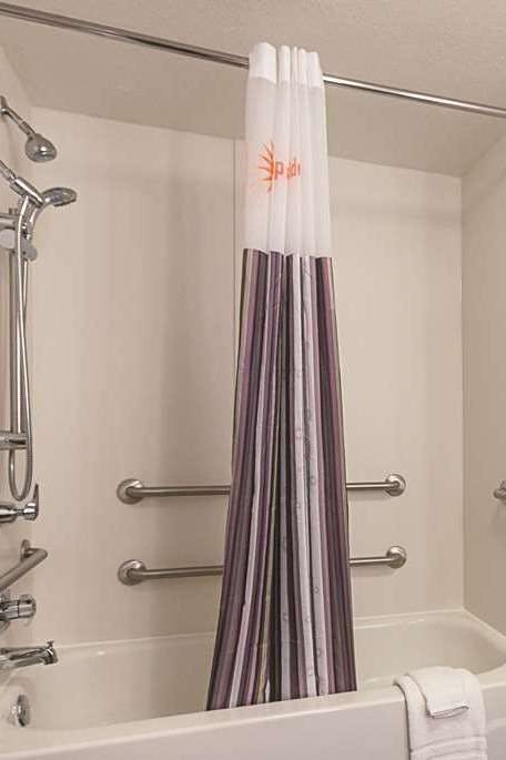 Hotel La Quinta Inn Ste Alpharetta photo 5