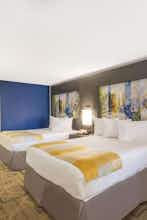 Hotel Days Inn by Wyndham Asheville Downtown North photo 2