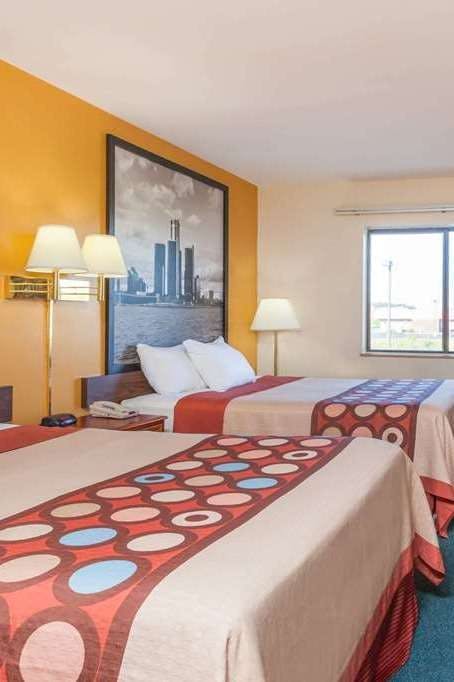 Hotel Super 8 by Wyndham Imlay City photo 2