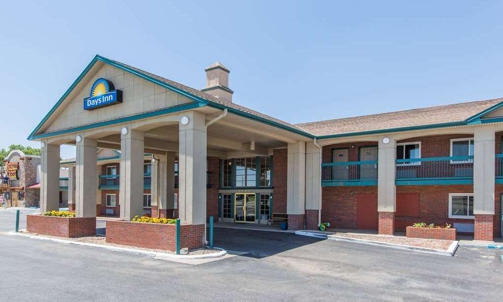 Days Inn by Wyndham Hays