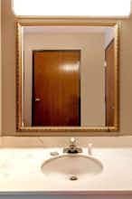 Hotel Super 8 by Wyndham Frankfort IN photo 4