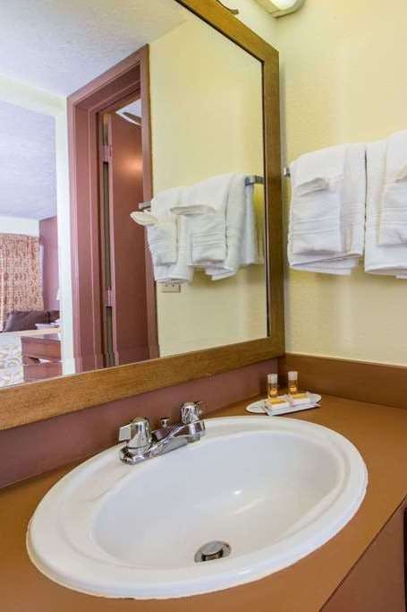 Hotel Days Inn by Wyndham Frankfort photo 4