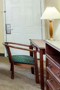 Hotel Super 8 by Wyndham Statesboro photo 3