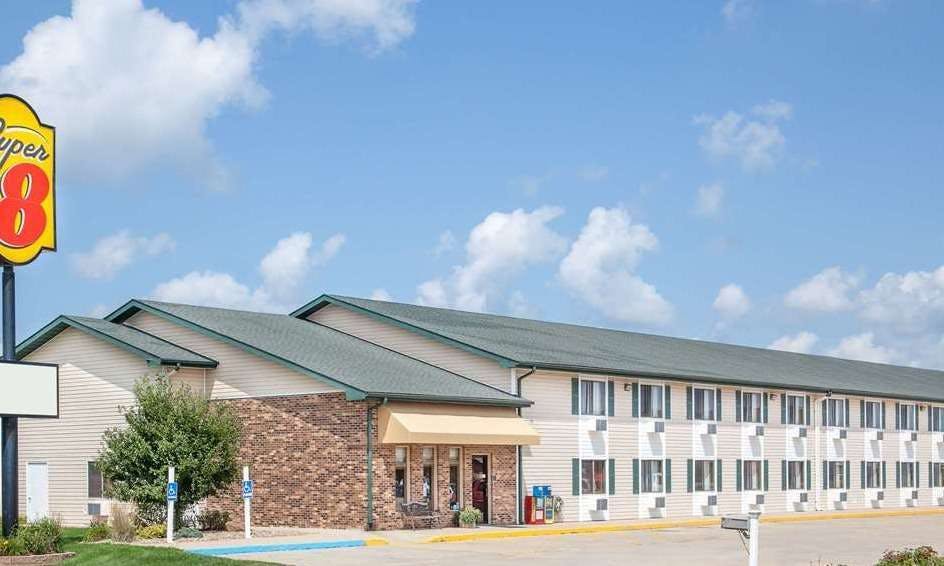 Super 8 by Wyndham Mt Pleasant