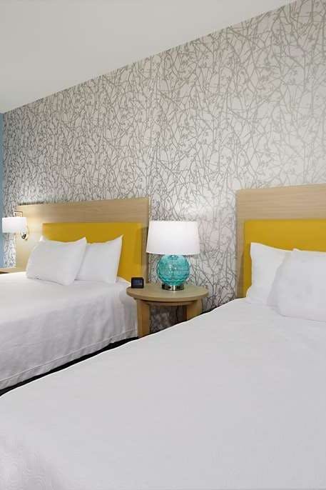 Hotel Days Inn & Suites by Wyndham Beaumont West / I-10 & Walden photo 2