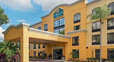 La Quinta Inn & Suites by Wyndham Tampa North I-75