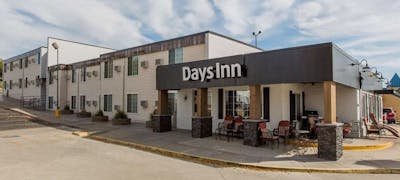 Days Inn by Wyndham Pierre
