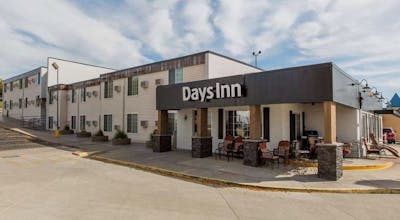 Days Inn by Wyndham Pierre