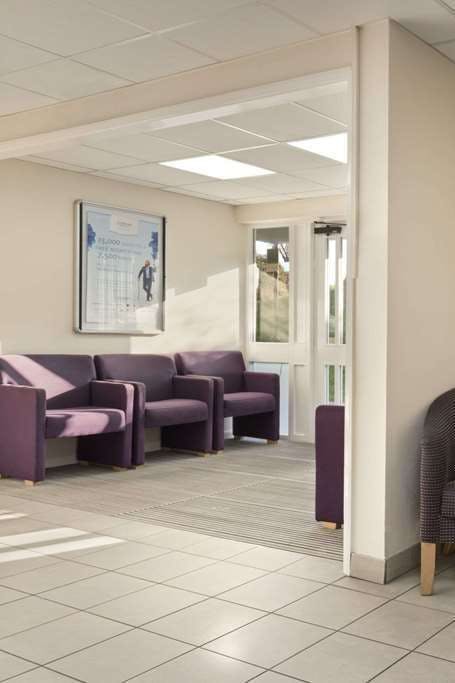 Hotel Days Inn by Wyndham Sutton Scotney North photo 5