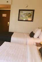 Hotel Wyndham Williamsburg photo 2