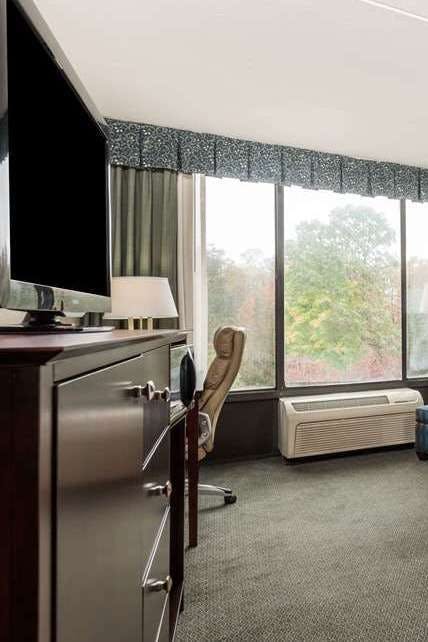 Hotel Wyndham Williamsburg photo 5