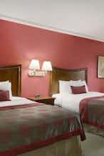 Hotel Ramada by Wyndham Raleigh photo 2