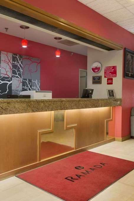 Hotel Ramada by Wyndham Raleigh photo 4