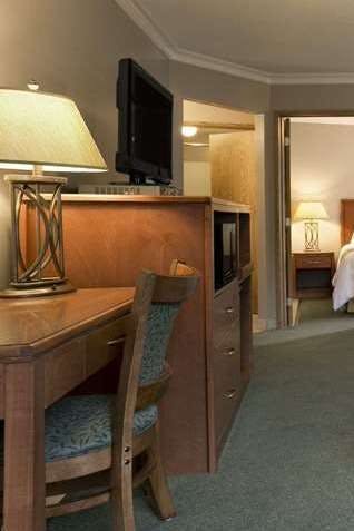 Hotel Ramada Ltd Merritt photo 3