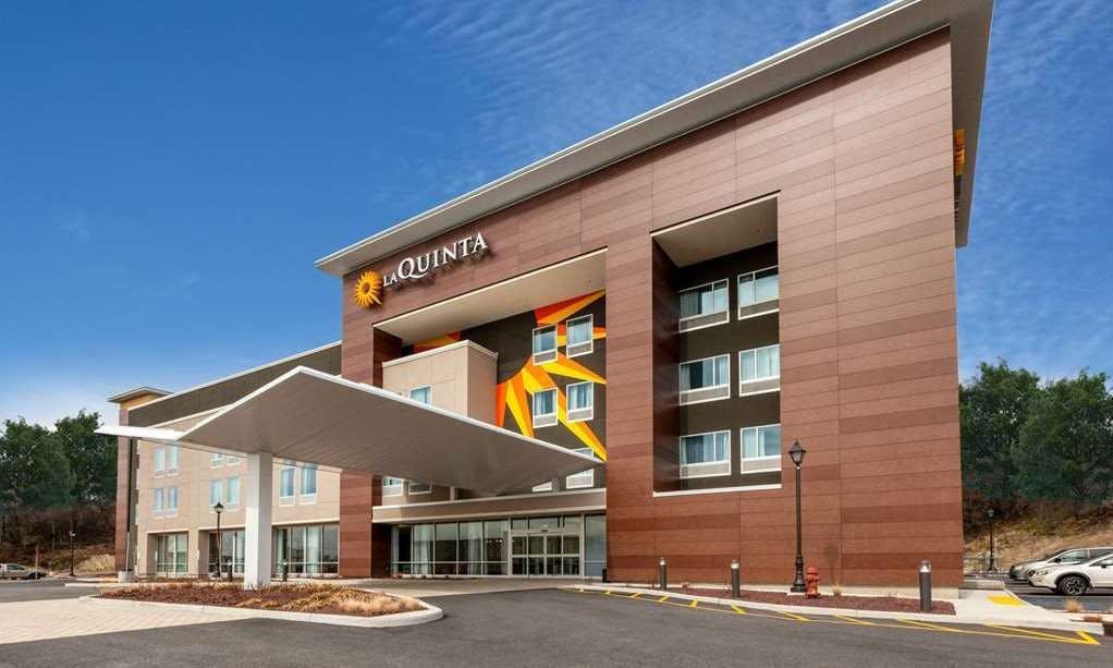 LQ by Wyndham Middletown