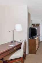 Hotel Hawthorn Suites Midwest City photo 3