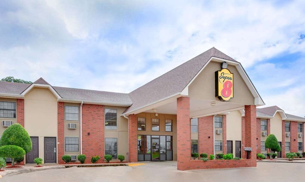 Super 8 by Wyndham Morrilton