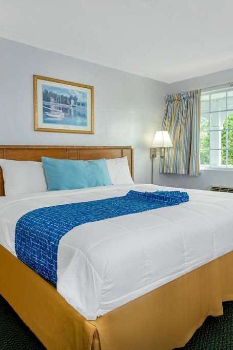 Hotel Travelodge by Wyndham Cape Cod Area photo 1