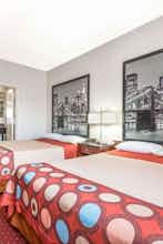 Hotel Super 8 North Bergen NJ NYC A photo 2