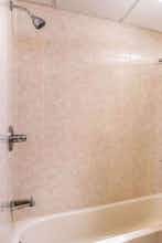 Hotel Super 8 North Bergen NJ NYC A photo 5