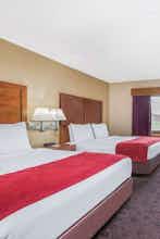Hotel Baymont Kasson Rochester Area photo 2