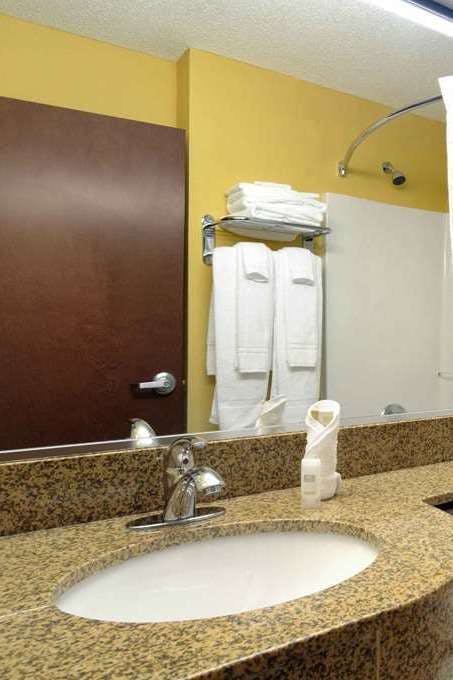 Hotel Microtel Inn & Suites by Wyndham Columbus/Near Fort Moore photo 3