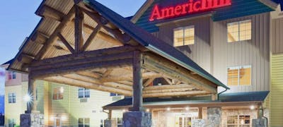 AmericInn Wyndham Fargo Medcl